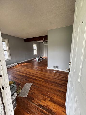 1008 Tacken Street, Flint, MI 48532