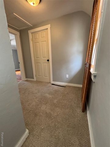 1008 Tacken Street, Flint, MI 48532