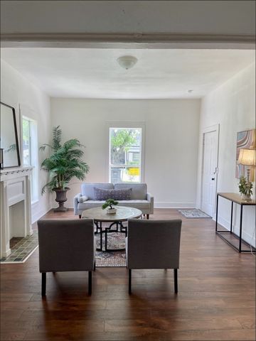 2613 Hale Avenue, Fort Worth, TX 76106