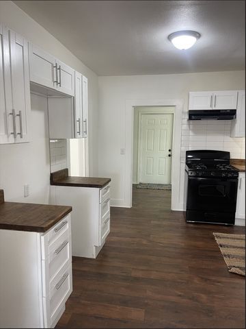 2613 Hale Avenue, Fort Worth, TX 76106