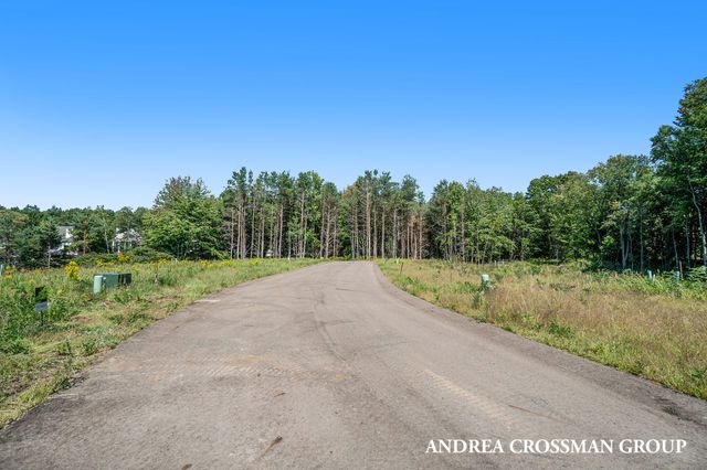 18144 Newgate Lane 15, Spring Lake, MI 49456