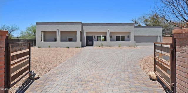 1515 E Kleindale Road, Tucson, AZ 85719