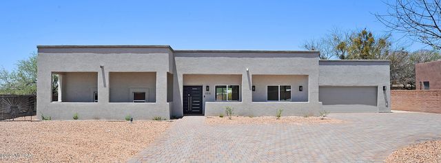 1515 E Kleindale Road, Tucson, AZ 85719
