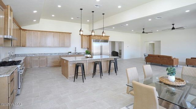 1515 E Kleindale Road, Tucson, AZ 85719