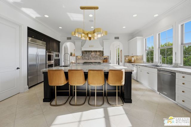 4244 Arcada Street, Palm Springs, CA 92262