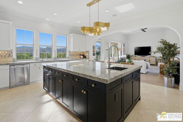 4244 Arcada Street, Palm Springs, CA 92262