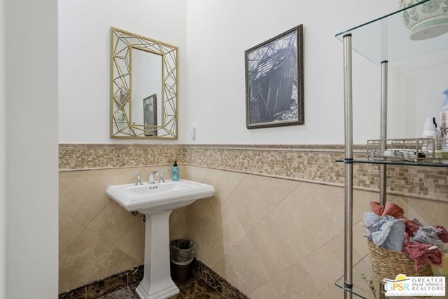 4244 Arcada Street, Palm Springs, CA 92262