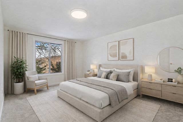 4602 W Northfox Lane 7, Mchenry, IL 60050