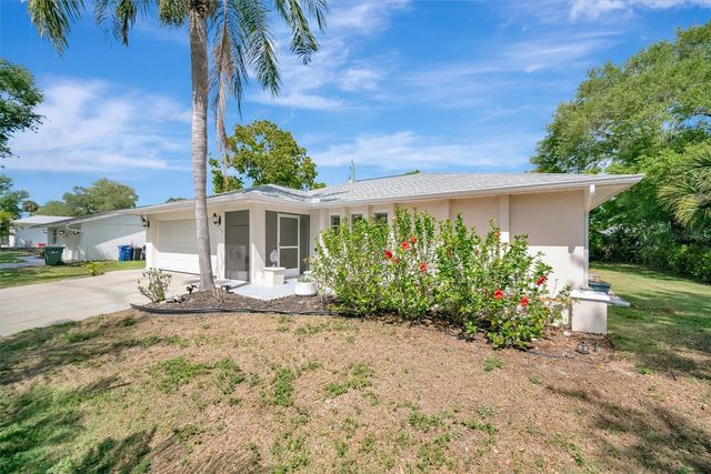 270 DRAGON ROAD, Venice, FL 34293