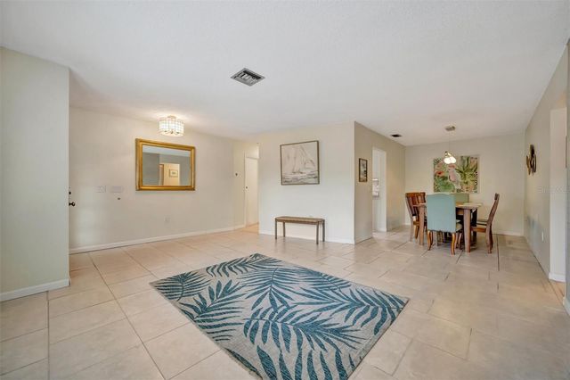 270 DRAGON ROAD, Venice, FL 34293