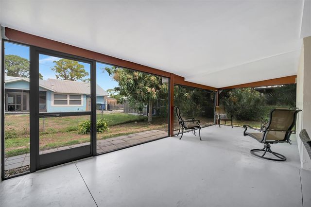 270 DRAGON ROAD, Venice, FL 34293