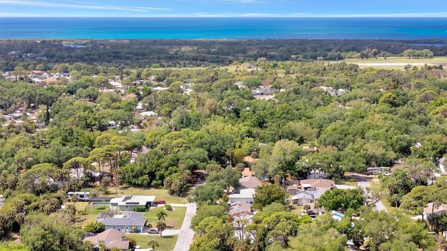 270 DRAGON ROAD, Venice, FL 34293
