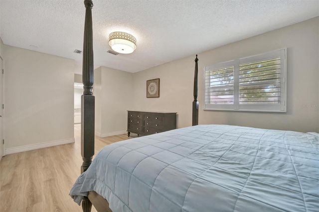 270 DRAGON ROAD, Venice, FL 34293