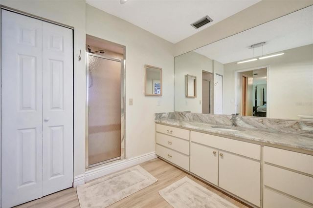 270 DRAGON ROAD, Venice, FL 34293