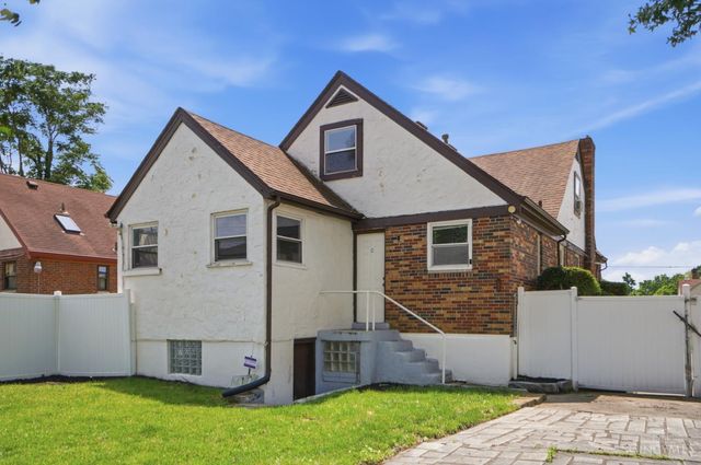 1512 Miramar Court, Cincinnati, OH 45237