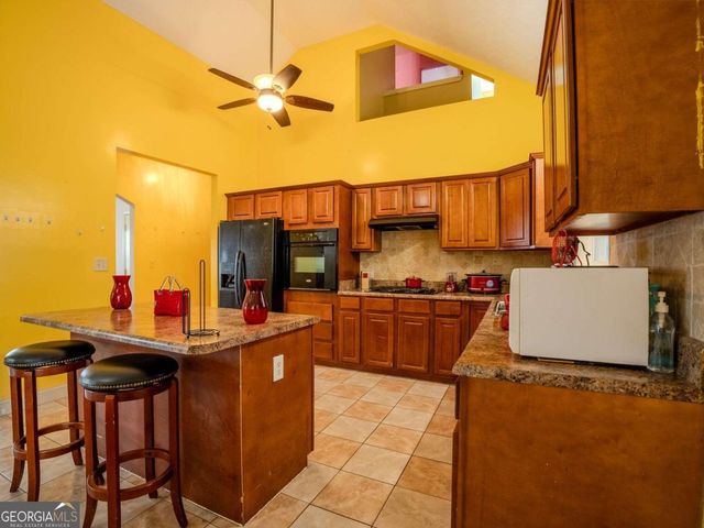 4050 Old Fairburn Road, Atlanta, GA 30349