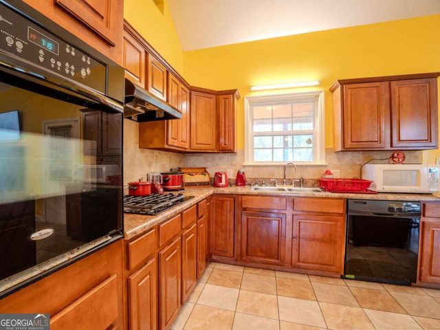 4050 Old Fairburn Road, Atlanta, GA 30349