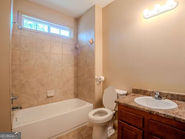 4050 Old Fairburn Road, Atlanta, GA 30349