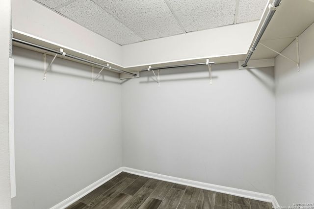 1 Towers Park Ln Apt 1007, San Antonio, TX 78209