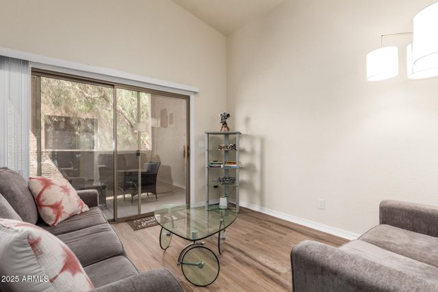 1406 W EMERALD Avenue 120, Mesa, AZ 85202