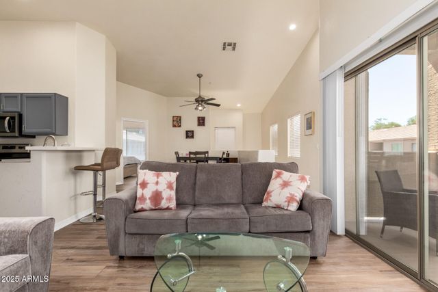 1406 W EMERALD Avenue 120, Mesa, AZ 85202