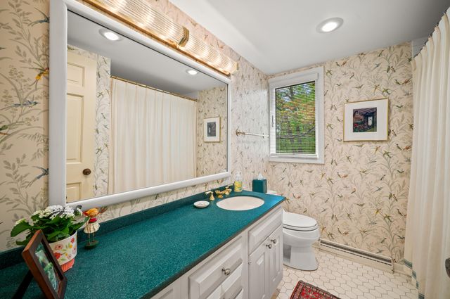 3020 Dozer Drive, St. Joseph, MI 49085