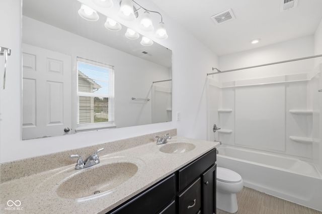 8146 Lupine Drive, Plainfield, IN 46168
