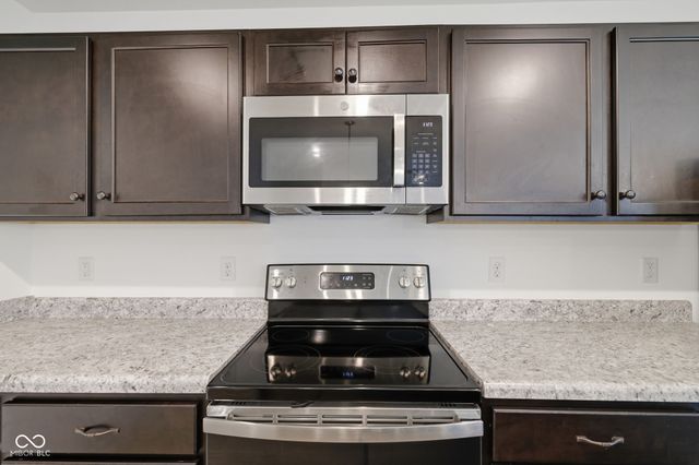 8146 Lupine Drive, Plainfield, IN 46168