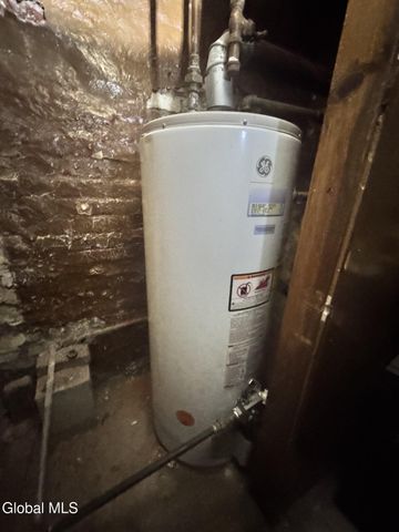 65 Plum Street, Albany, NY 12202