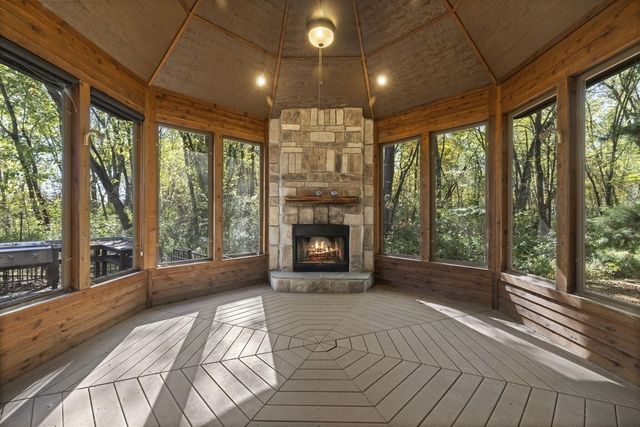 5650 Lily Lane, Sawyer, MI 49125