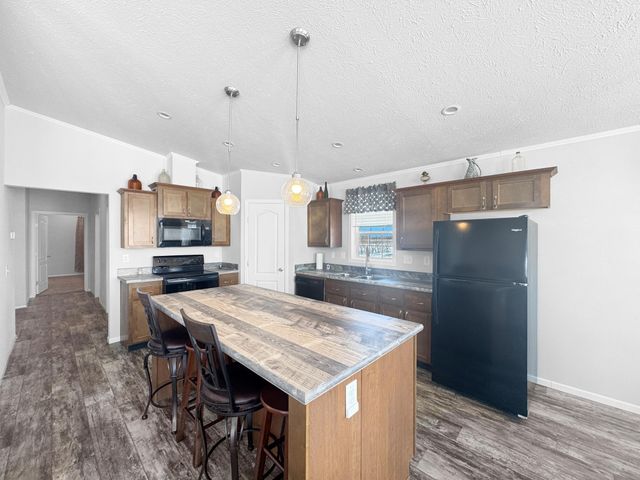 7 Robbins Drive, Tracy, MN 56175