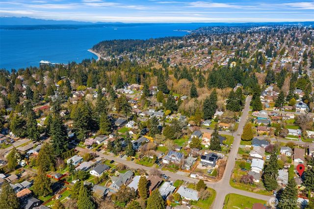 3546 SW 99TH Street, Seattle, WA 98126