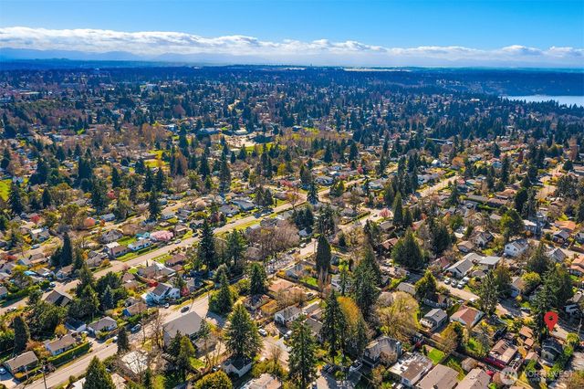 3546 SW 99TH Street, Seattle, WA 98126