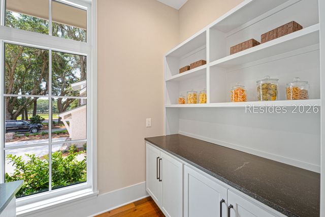 4 Plantation Dr, Hilton Head Island, SC 29928