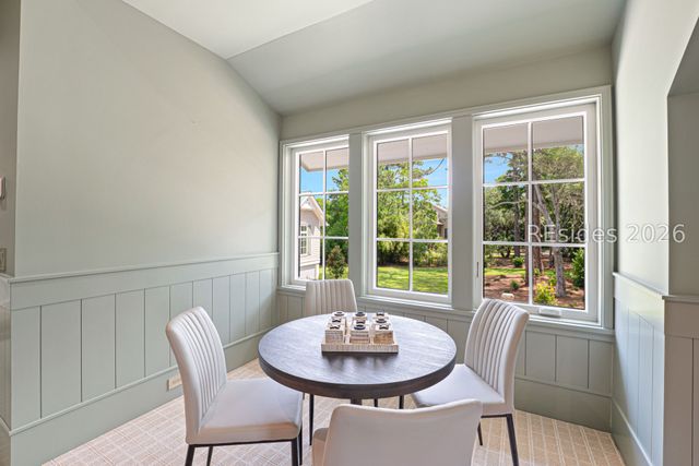 4 Plantation Dr, Hilton Head Island, SC 29928