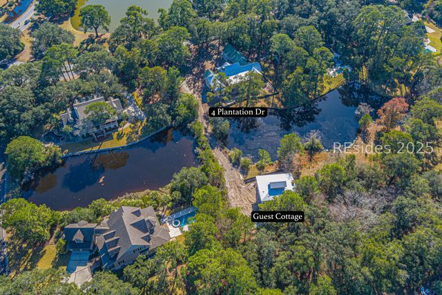 4 Plantation Dr, Hilton Head Island, SC 29928