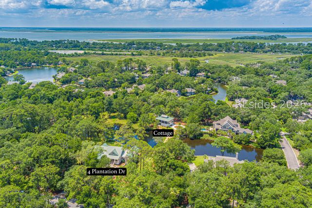 4 Plantation Dr, Hilton Head Island, SC 29928