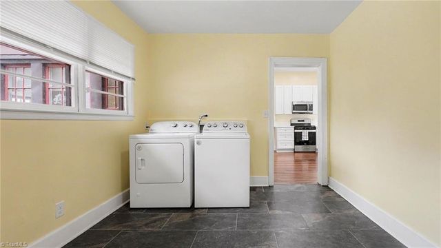 306 W Ray Avenue, High Point, NC 27262