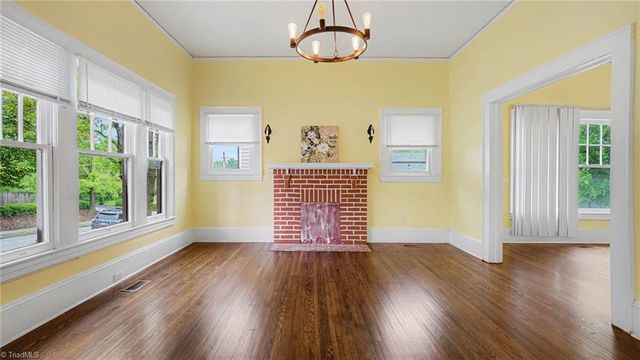 306 W Ray Avenue, High Point, NC 27262