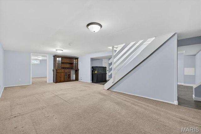 1111 Sandstone Drive, St Louis, MO 63146