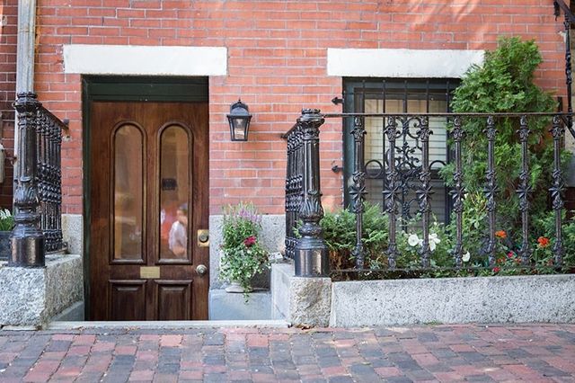 63 Appleton 1, Boston, MA 02116