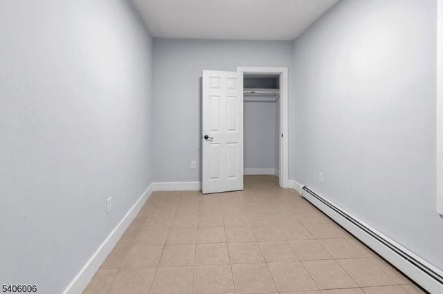 658 Magnolia Ave, Elizabeth City, NJ 07206