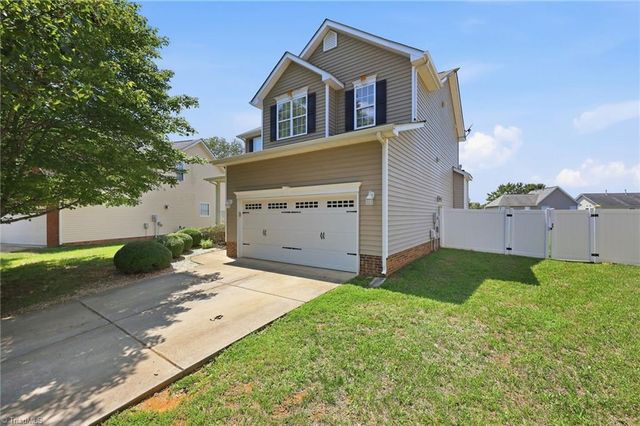 692 Triple Crown Court, Whitsett, NC 27377