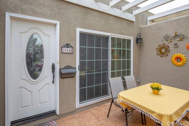2044 Via Mariposa E B, Laguna Woods, CA 92637