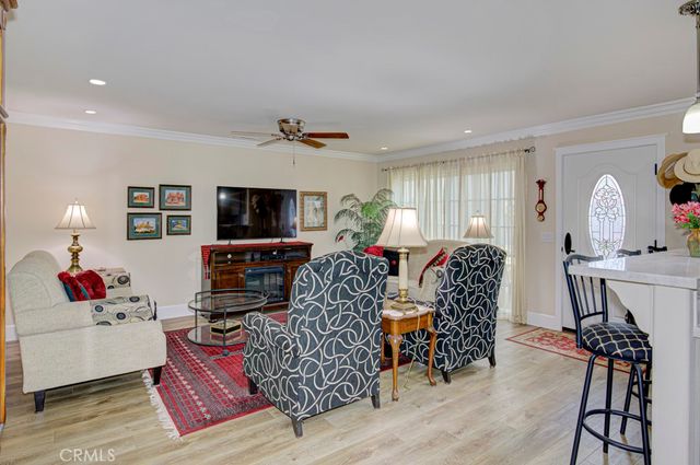 2044 Via Mariposa E B, Laguna Woods, CA 92637
