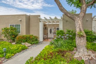 2044 Via Mariposa E B, Laguna Woods, CA 92637