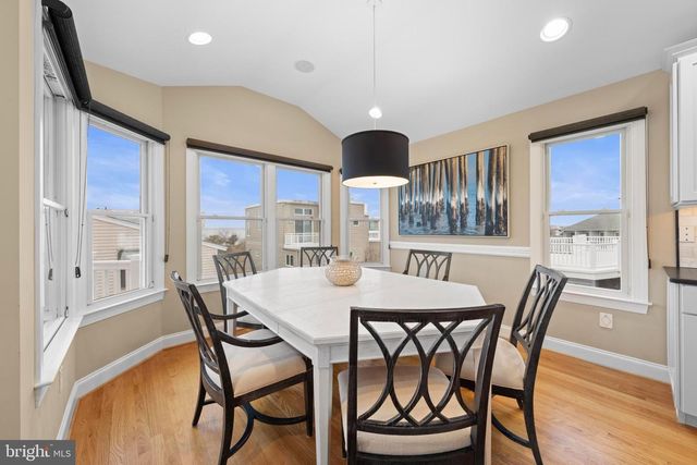 9 WILLIAM ST, Harvey Cedars, NJ 08008