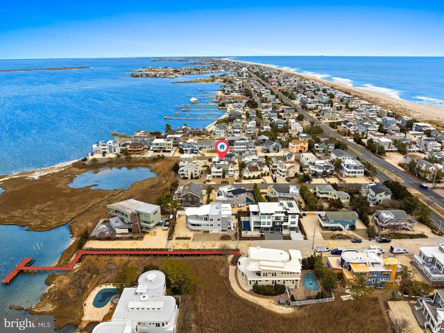 9 WILLIAM ST, Harvey Cedars, NJ 08008