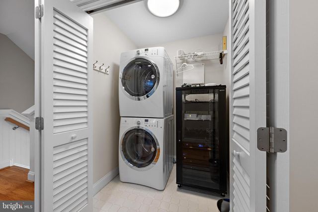 9 WILLIAM ST, Harvey Cedars, NJ 08008