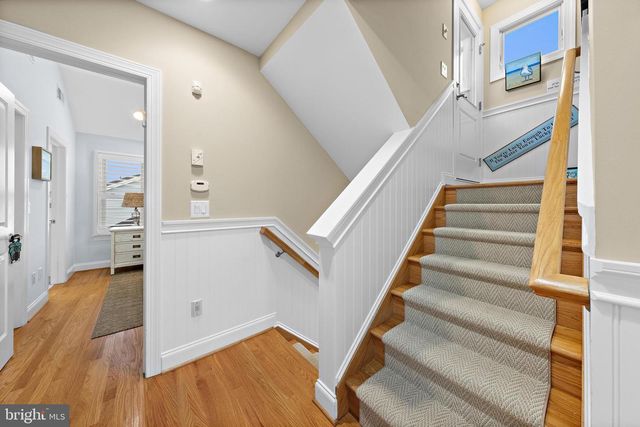 9 WILLIAM ST, Harvey Cedars, NJ 08008